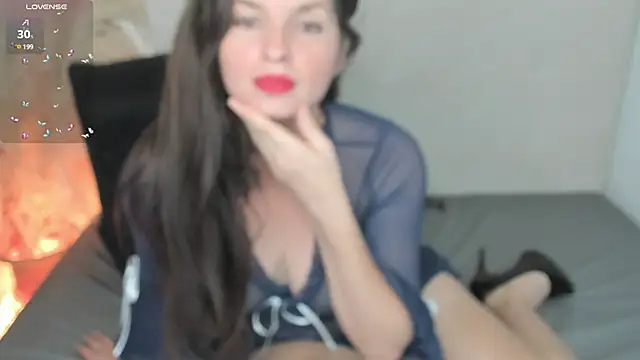 Snapshot of Azahara_Amin_ chatting on 01-30-25, 04:24 Azahara Amin online show from 01-30-25, 04:24