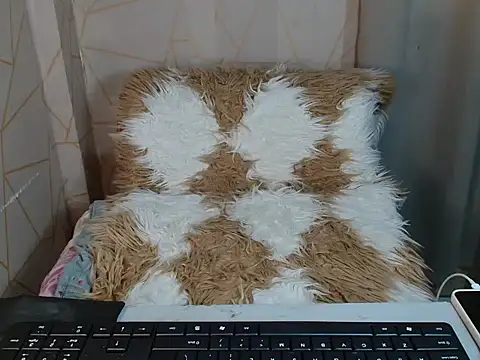 Sweet kitty60xx online show from 01-08-26, 03:09