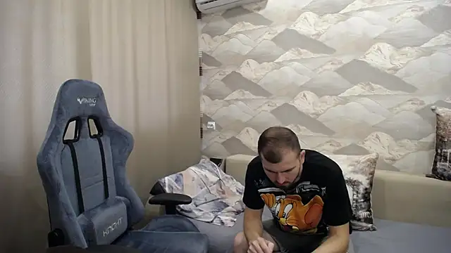 Snapshot of SerzhKorol1 chatting on 09-22-25, 08:38 SerzhKorol1 online show from 09-22-25, 08:38