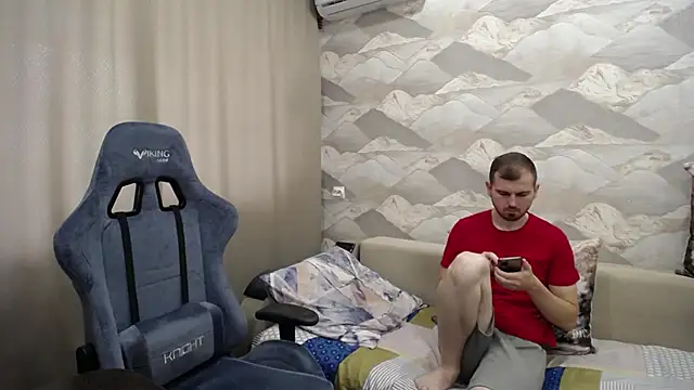 Snapshot of SerzhKorol1 chatting on 09-26-25, 08:29 SerzhKorol1 online show from 09-26-25, 08:29