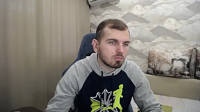 Snapshot of SerzhKorol1 chatting on 09-29-25, 08:08 SerzhKorol1 online show from 09-29-25, 08:08