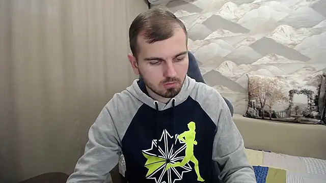 Snapshot of SerzhKorol1 chatting on 09-30-25, 08:19 SerzhKorol1 online show from 09-30-25, 08:19