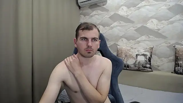 Snapshot of SerzhKorol1 chatting on 10-28-25, 06:10 SerzhKorol1 online show from 10-28-25, 06:10