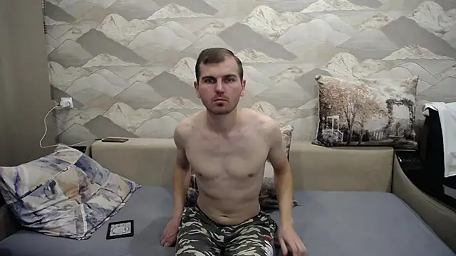 Snapshot of SerzhKorol1 chatting on 11-05-25, 09:42 SerzhKorol1 online show from 11-05-25, 09:42