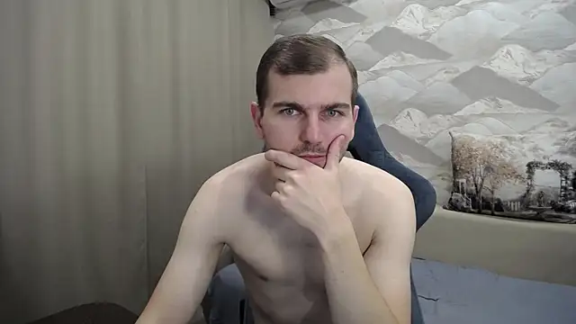 Snapshot of SerzhKorol1 chatting on 11-08-25, 05:29 SerzhKorol1 online show from 11-08-25, 05:29