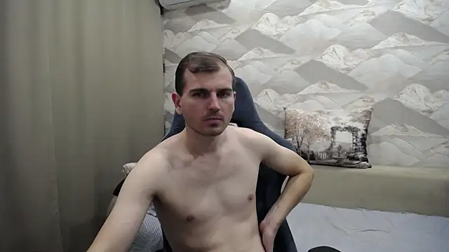 Snapshot of SerzhKorol1 chatting on 11-18-25, 05:28 SerzhKorol1 online show from 11-18-25, 05:28