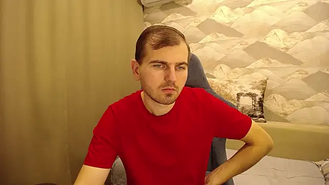 Snapshot of SerzhKorol1 chatting on 11-23-25, 04:45 SerzhKorol1 online show from 11-23-25, 04:45