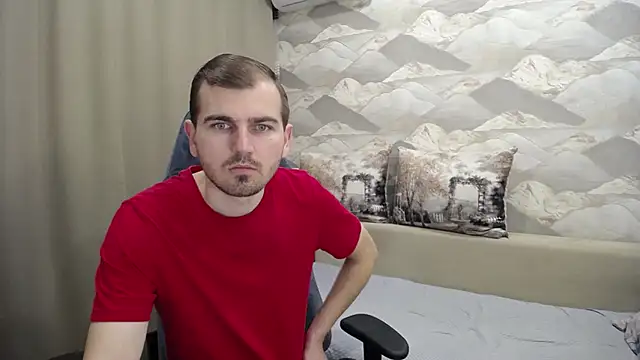 Snapshot of SerzhKorol1 chatting on 11-25-25, 04:34 SerzhKorol1 online show from 11-25-25, 04:34