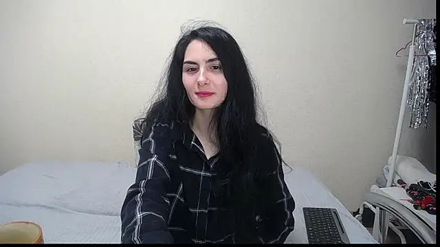 Snapshot of The_Blacksphinxxx chatting on 12-15-25, 07:12 The Blacksphinxxx online show from 12-15-25, 07:12