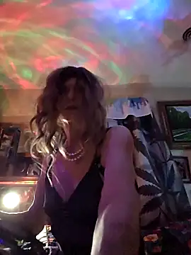 Vonniecd online show from 11-07-25, 05:29