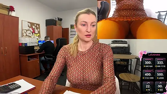 legsLONG online show from 02-18-25, 05:53