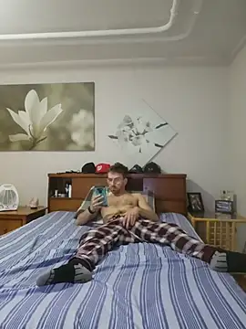 Snapshot of DoctorPearl chatting on 10-25-25, 12:29 DoctorPearl online show from 10-25-25, 12:29