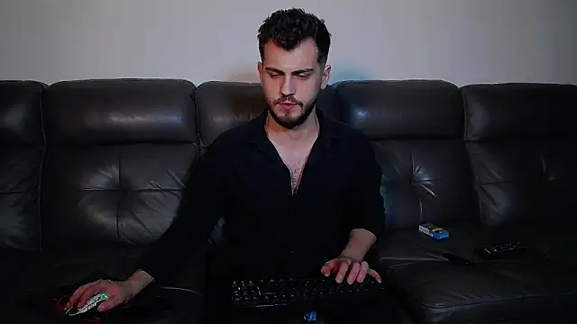 CrazyDom1 online show from 03-08-26, 01:03