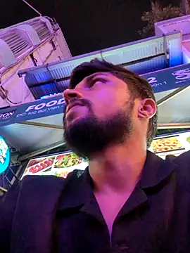  IRRESISTIBLE  online show from 09-30-25, 02:00