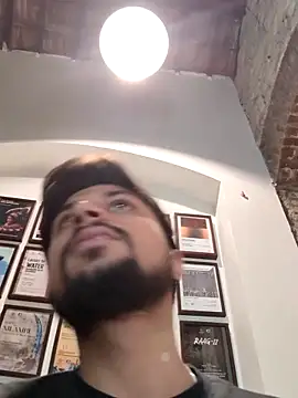 Snapshot of _IRRESISTIBLE_ chatting on 02-13-26, 11:06 IRRESISTIBLE online show from 02-13-26, 11:06