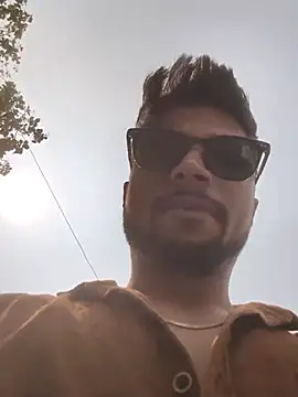 Snapshot of _IRRESISTIBLE_ chatting on 03-10-26, 06:18 IRRESISTIBLE online show from 03-10-26, 06:18