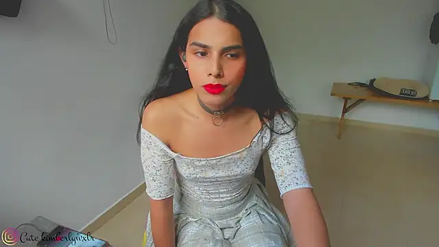 Snapshot of Kim_Wexler chatting on 01-10-25, 08:48 Kim Wexler online show from 01-10-25, 08:48