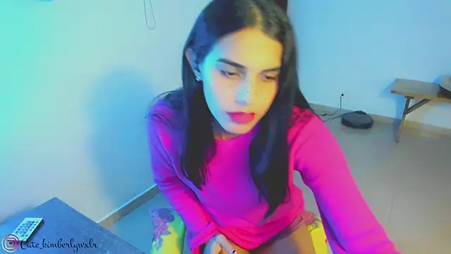 Snapshot of Kim_Wexler chatting on 01-11-25, 12:33 Kim Wexler online show from 01-11-25, 12:33