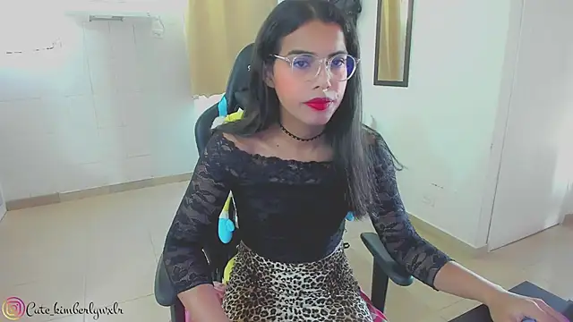 Snapshot of Kim_Wexler chatting on 02-23-25, 10:53 Kim Wexler online show from 02-23-25, 10:53