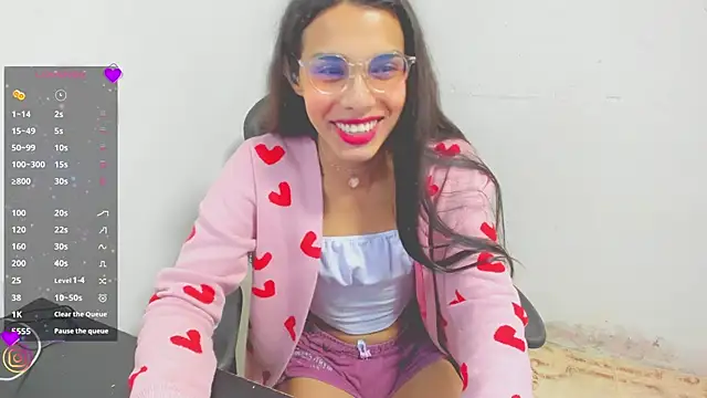 Snapshot of Kim_Wexler chatting on 12-01-25, 03:22 Kim Wexler online show from 12-01-25, 03:22