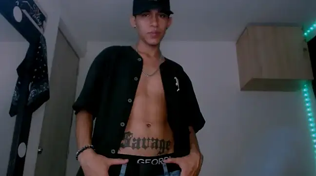 Samuel Suarez online show from 01-22-25, 04:34