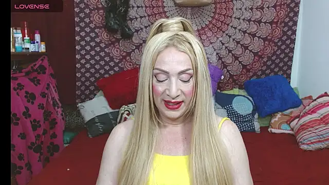 elena evans online show from 11-22-25, 05:45