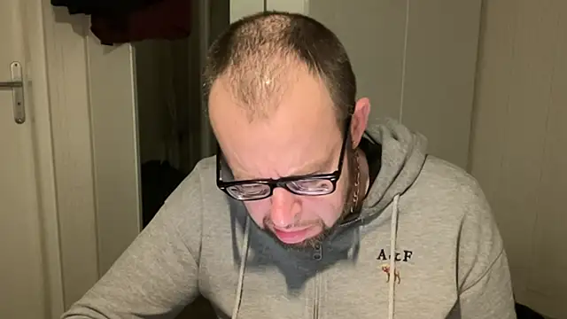 FABIOGLASSES online show from 11-30-25, 10:58