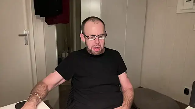 FABIOGLASSES online show from 12-02-25, 11:23