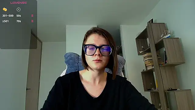 Arya starrk online show from 10-16-25, 02:18