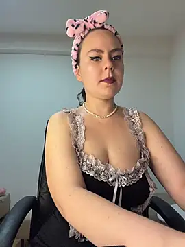 Snapshot of Stoned-baby69 chatting on 06-11-26, 07:01 Stoned-baby69 online show from 06-11-26, 07:01