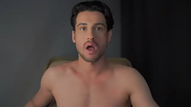 Snapshot of Keen___Luckystrike chatting on 12-10-24, 12:39 Keen Luckystrike online show from 12-10-24, 12:39