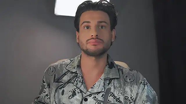 Snapshot of Keen___Luckystrike chatting on 02-16-25, 12:19 Keen Luckystrike online show from 02-16-25, 12:19