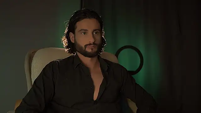 Snapshot of Keen___Luckystrike chatting on 09-28-25, 10:04 Keen Luckystrike online show from 09-28-25, 10:04