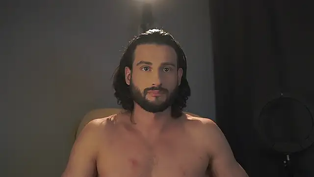 Snapshot of Keen___Luckystrike chatting on 11-15-25, 10:37 Keen Luckystrike online show from 11-15-25, 10:37