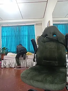 kelly dirty  online show from 12-22-25, 12:35