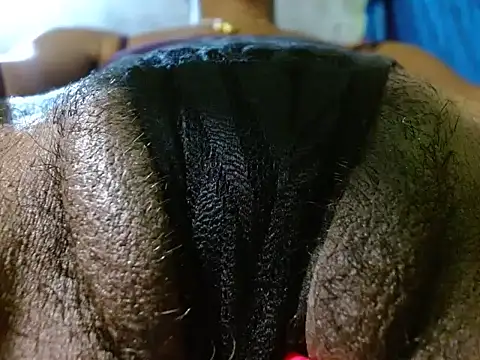 bethanywilson 23 online show from 10-04-25, 12:36