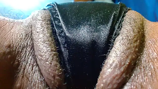 bethanywilson 23 online show from 11-27-25, 01:57