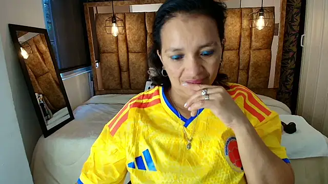 MarilynMiilf  online show from 07-03-26, 08:04