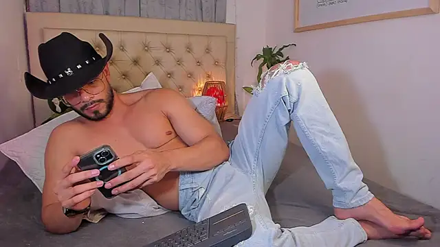 Josseph1  online show from 01-25-25, 06:01