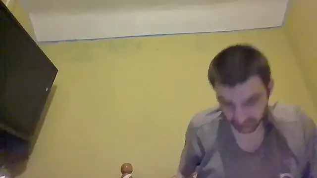 Snapshot of ThatGuyNextDoor1992 chatting on 02-18-25, 10:36 ThatGuyNextDoor1992 online show from 02-18-25, 10:36