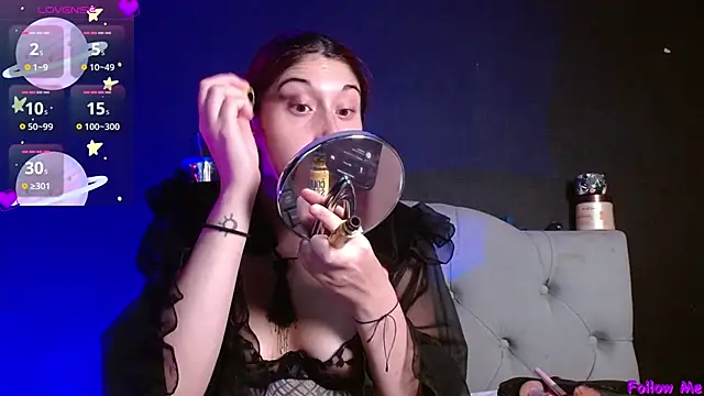 Red-moon1 online show from 03-07-26, 06:21