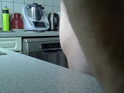 Snapshot of dragon77chelsi chatting on 09-14-25, 06:56 dragon77chelsi online show from 09-14-25, 06:56