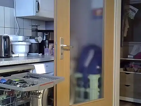 Snapshot of dragon77chelsi chatting on 11-30-25, 05:06 dragon77chelsi online show from 11-30-25, 05:06