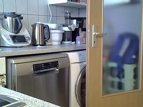 Snapshot of dragon77chelsi chatting on 12-01-25, 08:30 dragon77chelsi online show from 12-01-25, 08:30