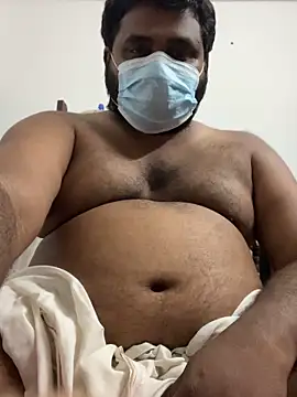 Snapshot of godmail100 chatting on 10-25-25, 02:13 godmail100 online show from 10-25-25, 02:13