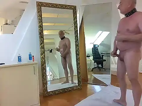 Snapshot of tobi_jerker chatting on 01-07-25, 11:37 tobi jerker online show from 01-07-25, 11:37