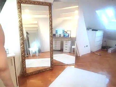 Snapshot of tobi_jerker chatting on 02-22-25, 06:39 tobi jerker online show from 02-22-25, 06:39