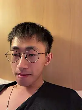 Snapshot of lewdAboyKawaii chatting on 05-28-26, 03:42 lewdAboyKawaii online show from 05-28-26, 03:42
