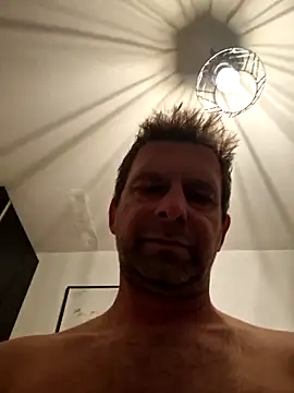 Mjn34 online show from 12-16-25, 06:29