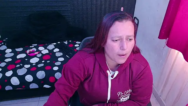 Snapshot of Diana_Lozano chatting on 01-16-25, 01:14 Diana Lozano online show from 01-16-25, 01:14